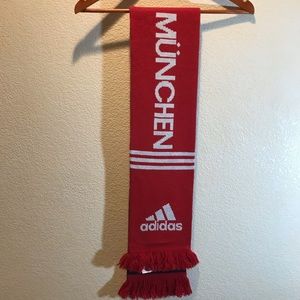 Vintage adidas scarf
